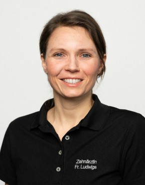 Dr. Laura Ludwigs