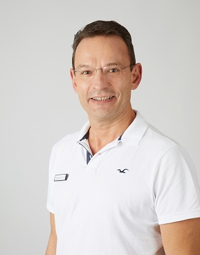 Dr. Michael Elzner